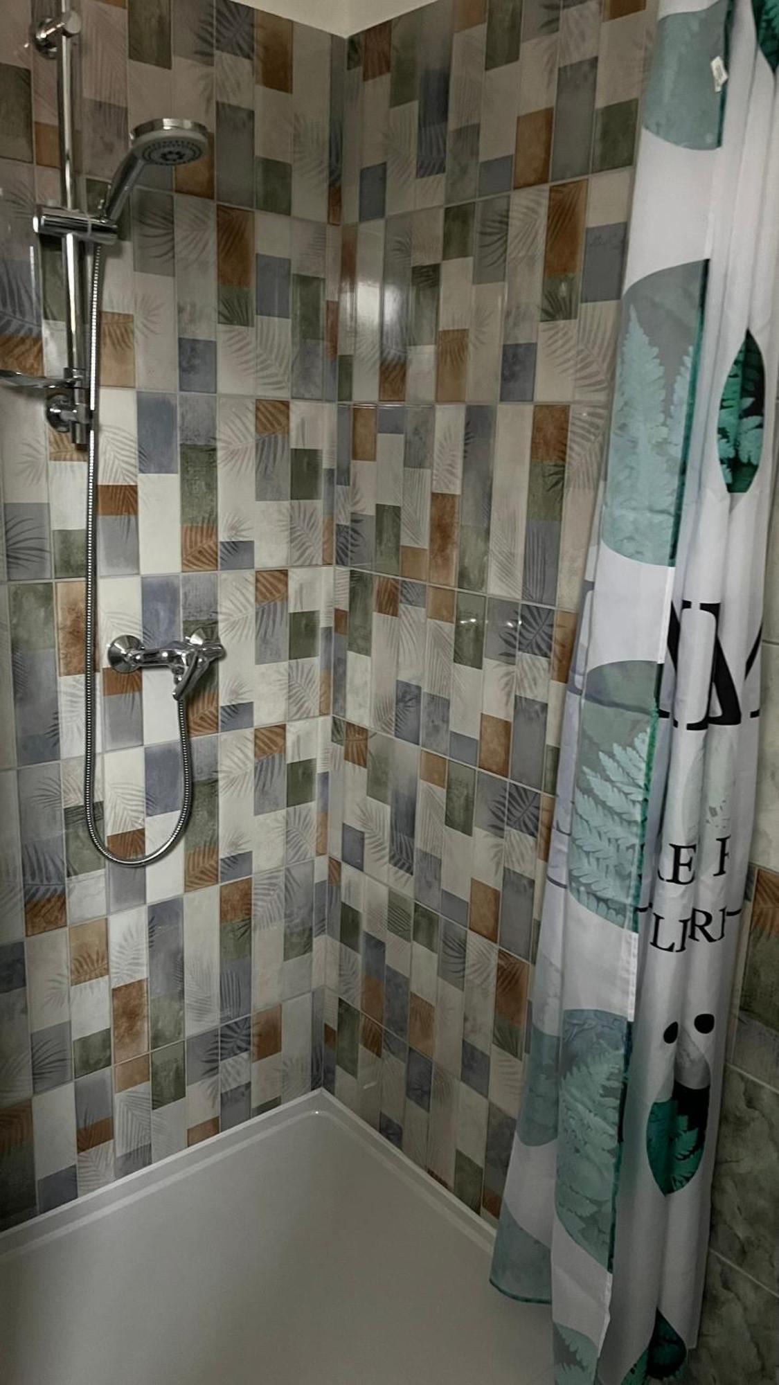 Boezsi Apartman Sárvár Exterior foto